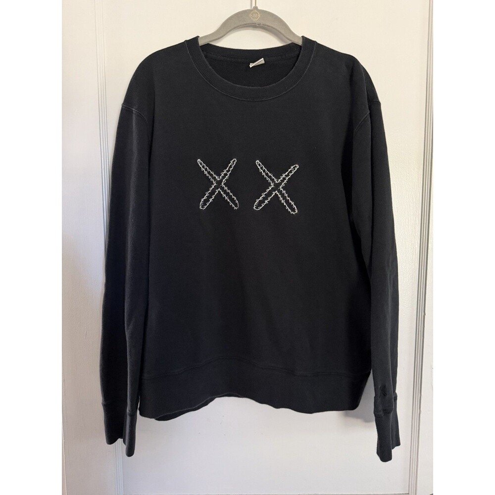 UNIQLO UT KAWS x Sesame Street Sweatshirt M Black XX Embroidered Crewneck 416115